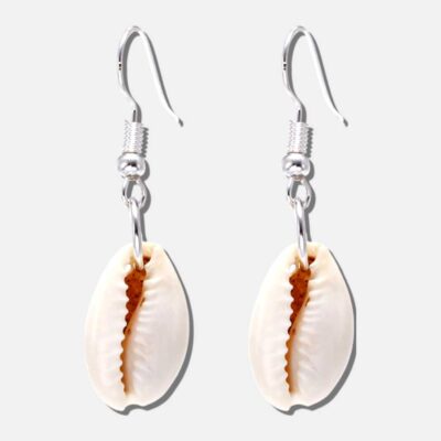 Pulsera de conchas blancas